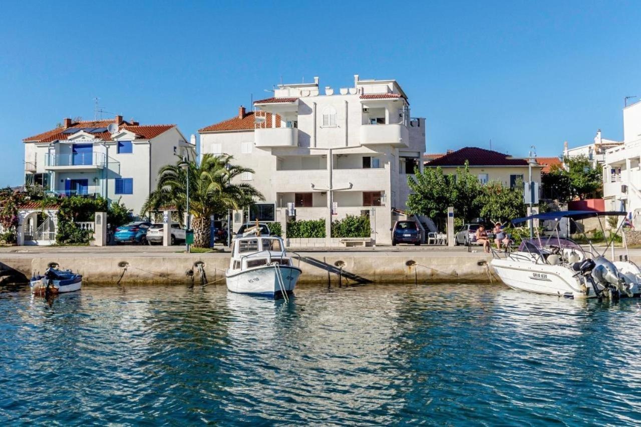 Apartments Marija - By The Sea Rogoznica  Exteriör bild